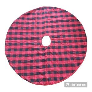 Nwot Large Red/Black Checkered Christmas Tree Skirt With Red Ribbon Trim-35 Inch